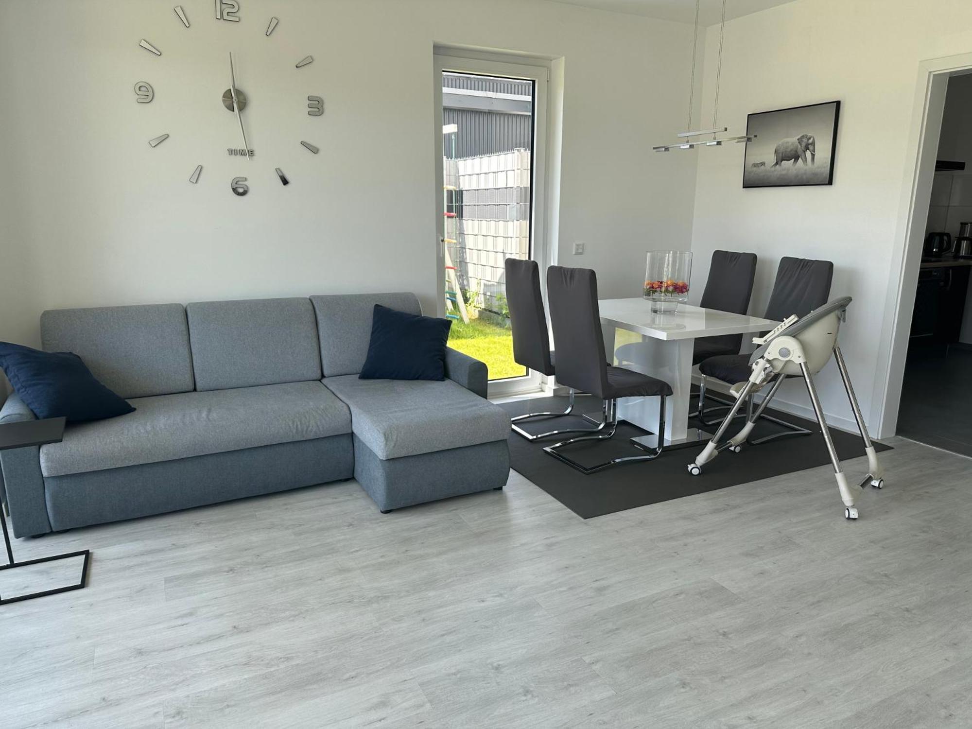 Neue Doppelhaushaelfte Mit Terrasse, Balkon Und Garten Remscheid Eksteriør bilde
