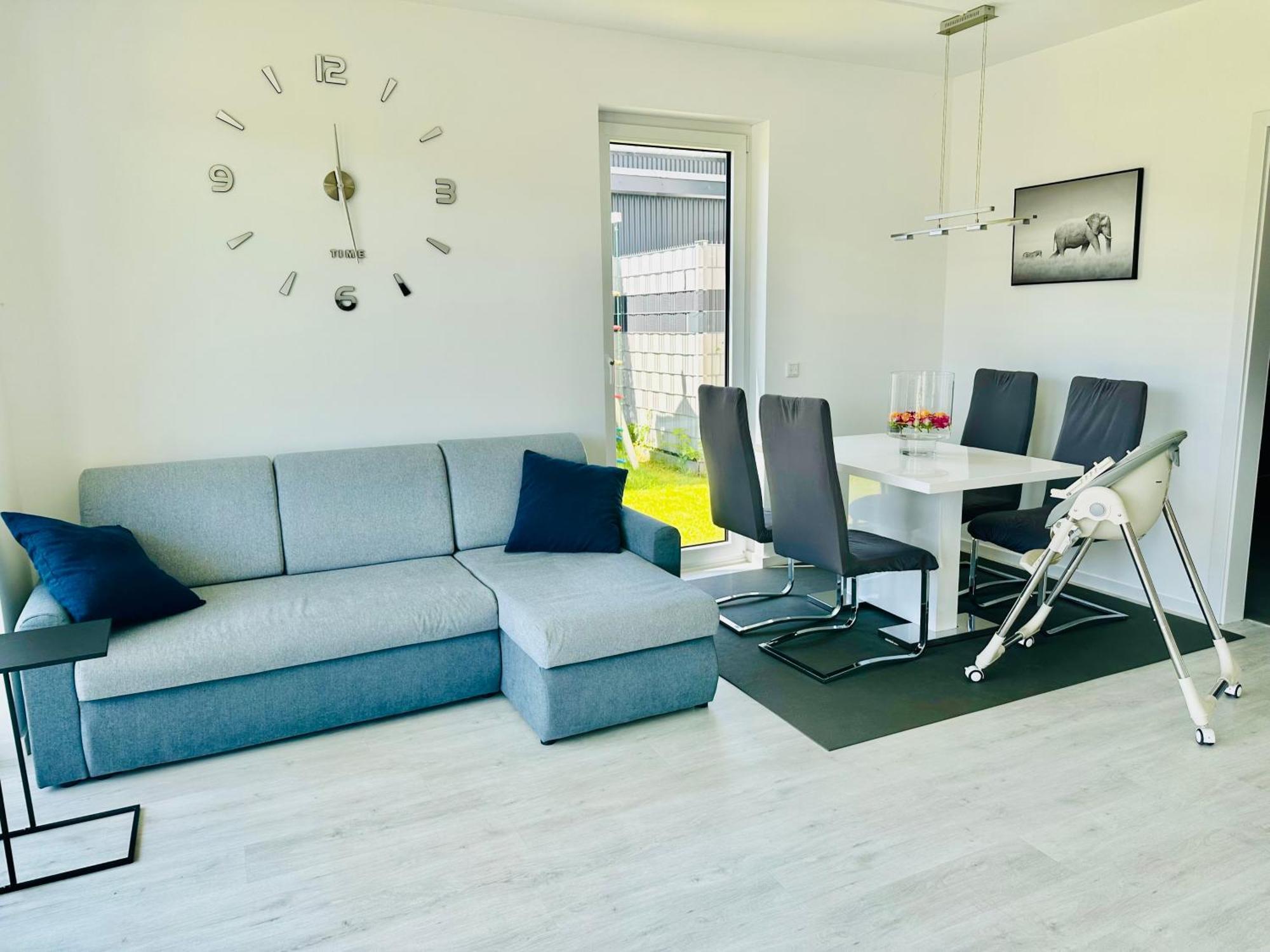 Neue Doppelhaushaelfte Mit Terrasse, Balkon Und Garten Remscheid Eksteriør bilde